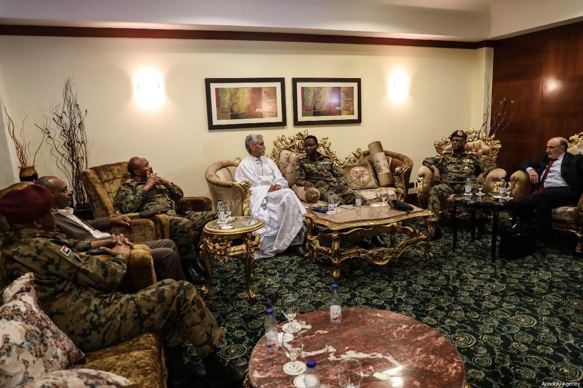 Militer Sudan dan Kelompok Bersenjata Spakat untuk Bebaskan Tahanan Politik